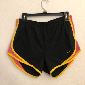 Nike running short